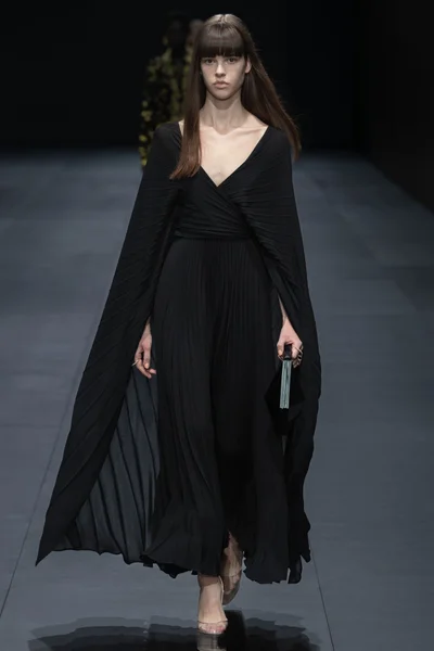 Look 72